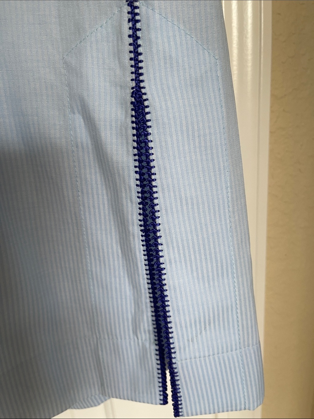 Fernando Sanchez Robe, Small, new condition - Picture 4 of 7